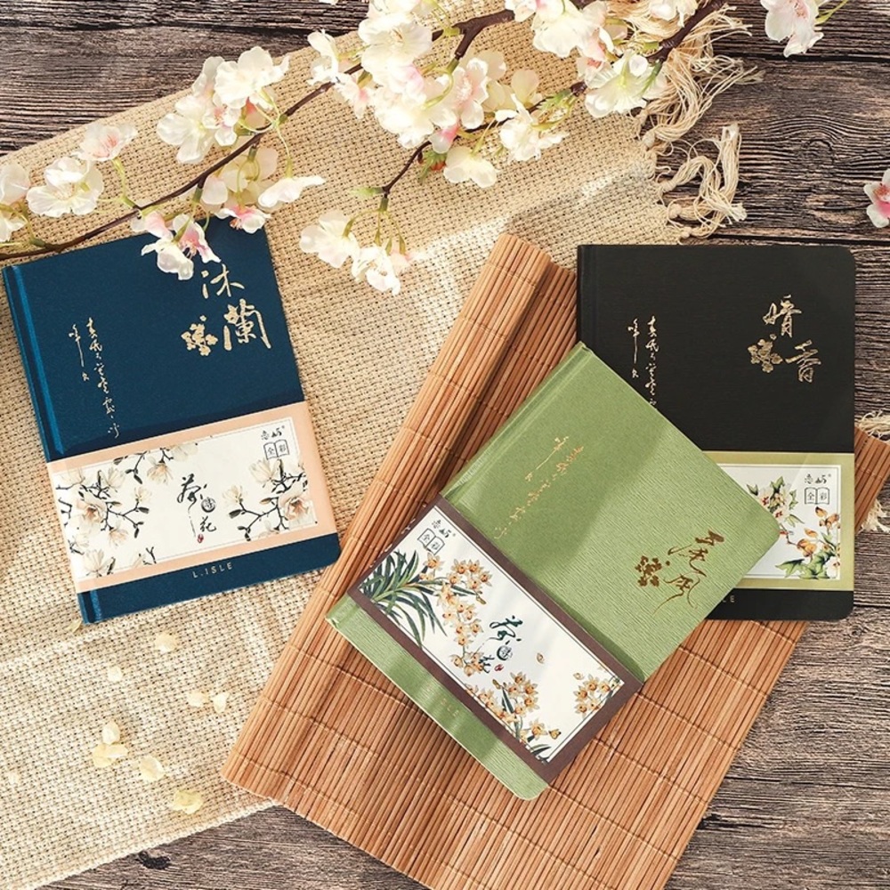 1 left! Unique floral journal scrapbook 🌸🌷 - Picture 4 of 7